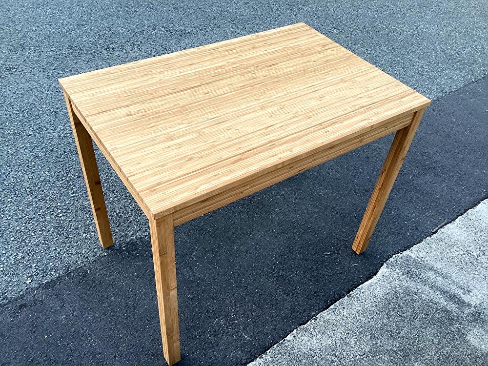 テーブルを製作しました