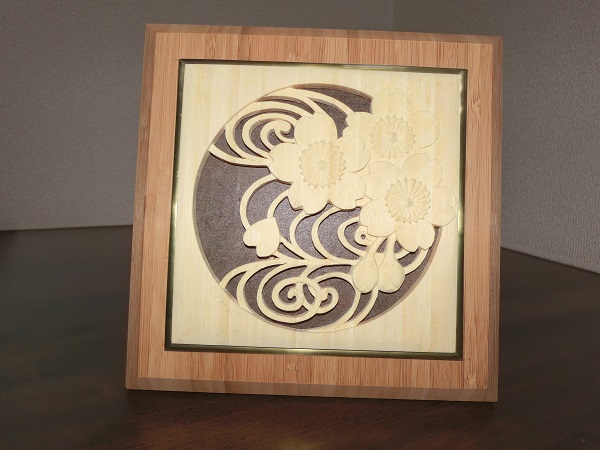 Bamboo laminated wood as a carving material