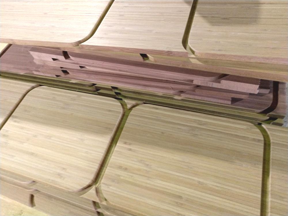 竹集成材でまな板を製作しています